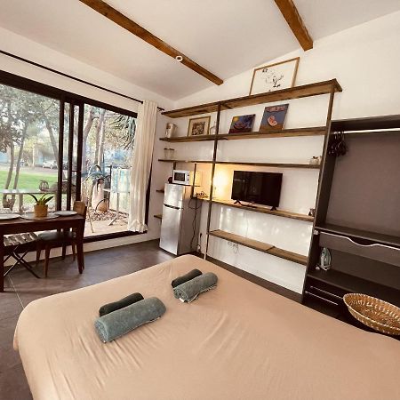 Charmant Studio Loft - Mas Bois Fontaine Nimes Ngoại thất bức ảnh